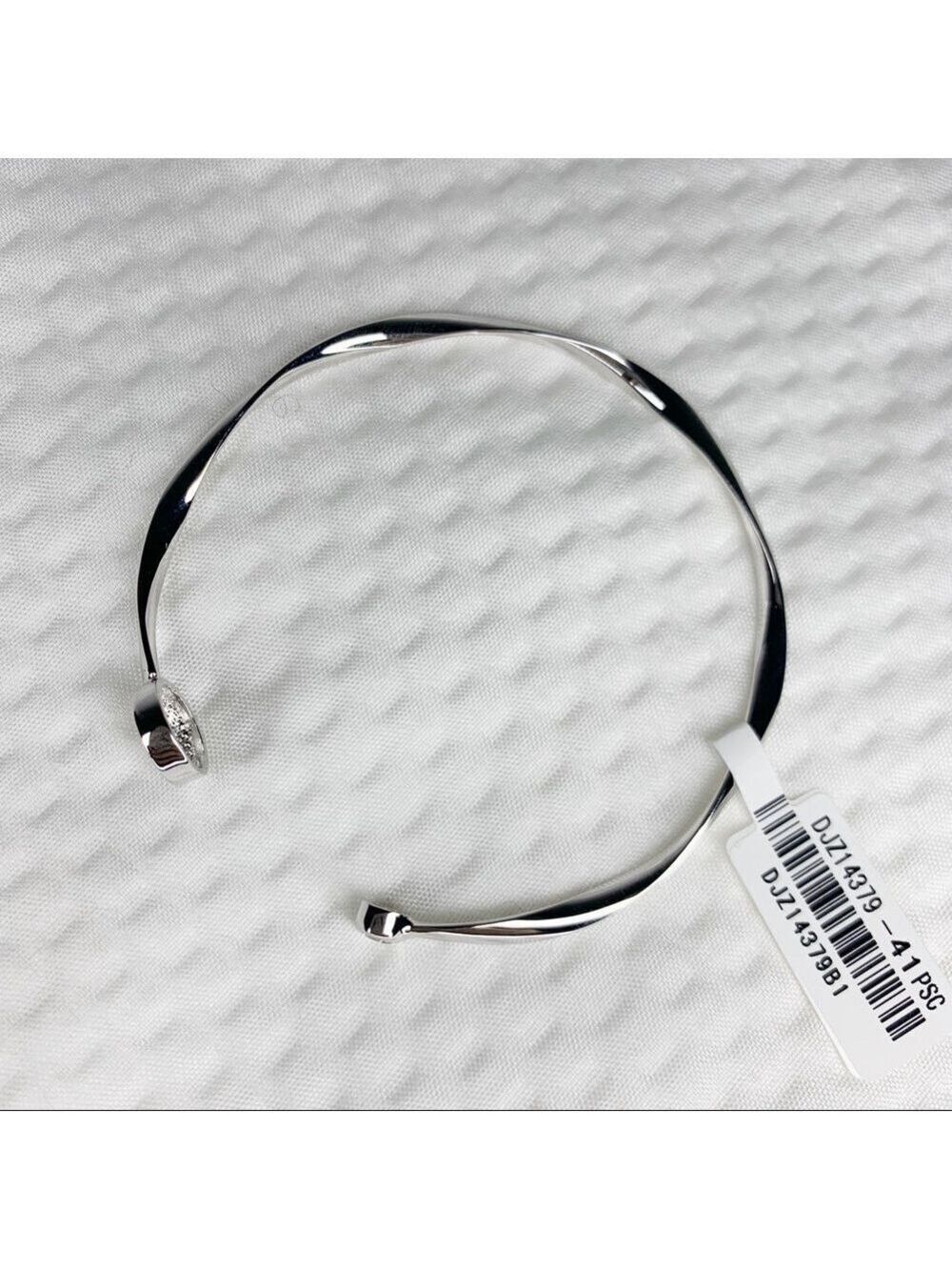 𝅺NEW STOCK-Pave Zircon/Twisted Metal Open Bracelet